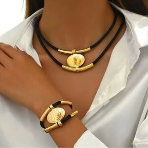 Elegant Gold and Black Jewelry Set